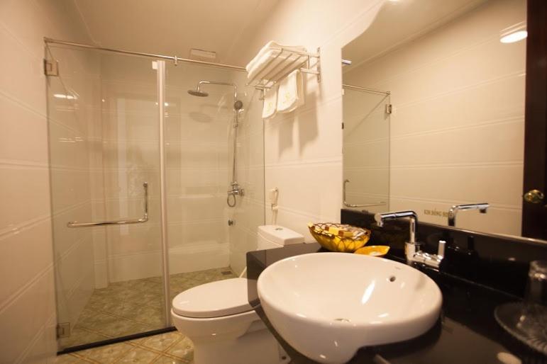 Khach San Kim Dong Hotel Hoang Nga Luaran gambar