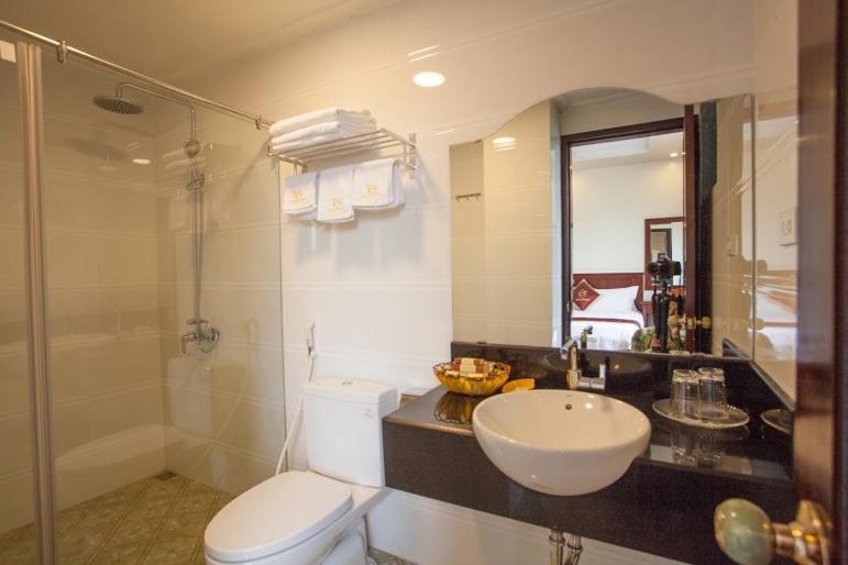 Khach San Kim Dong Hotel Hoang Nga Luaran gambar